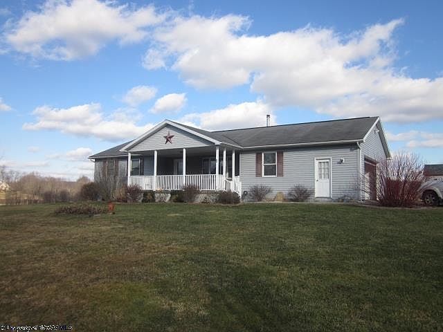 1st image of 107 Auburn Hills Dr