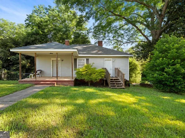 149 Peachtree St, Griffin, GA 30223
