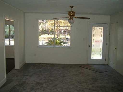 2nd image of 1036 Walnut St