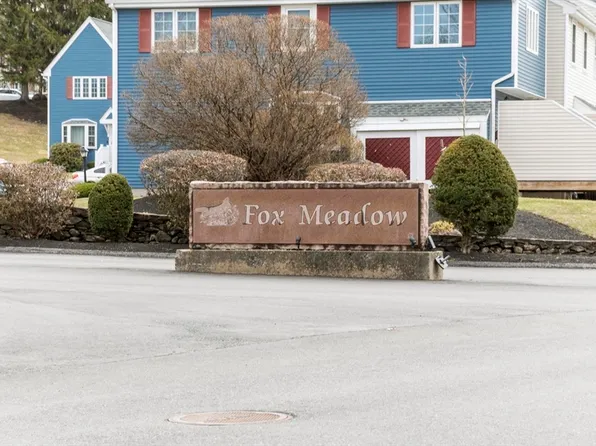 48 Fox Meadow Rd APT F, Leominster, MA 01453