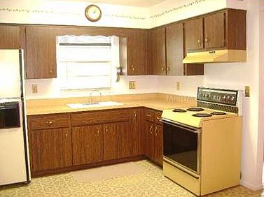 3rd image of 1121 E 11th Ave