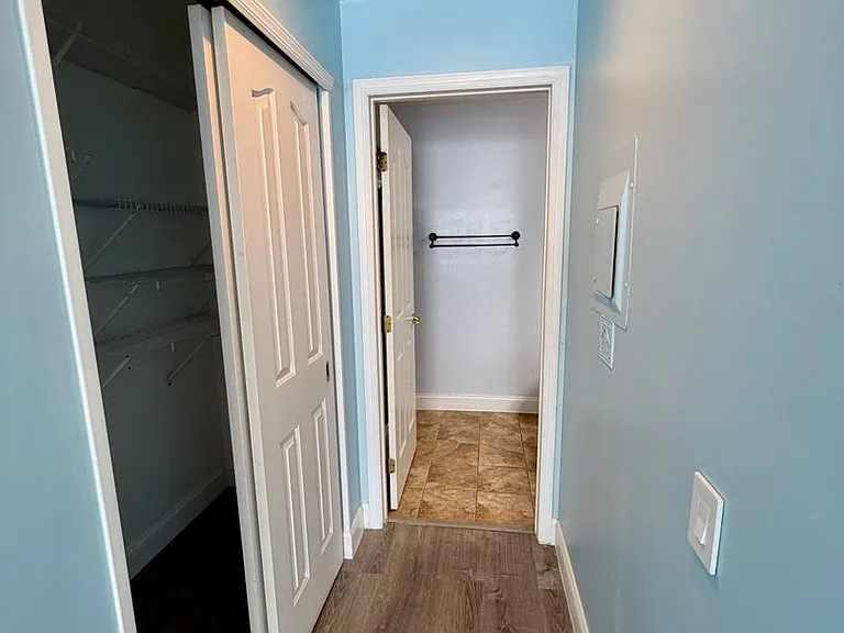 401 Waters Edge Dr — Photo 19