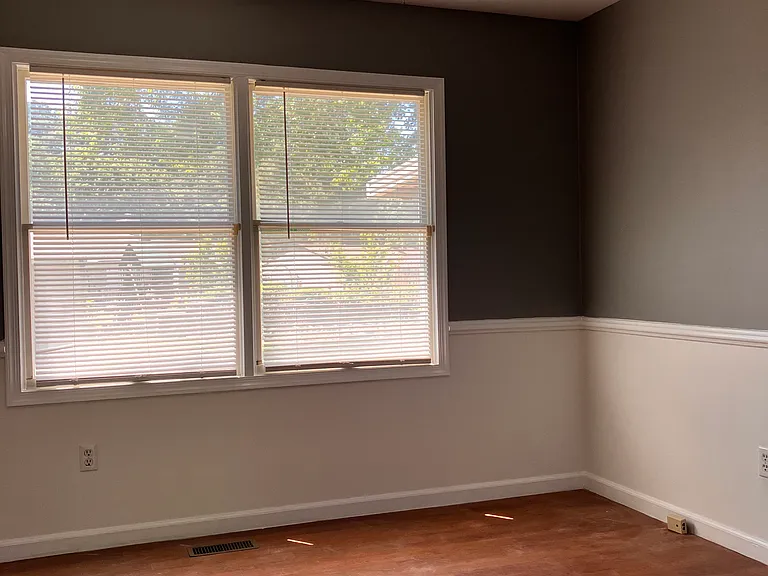 113 Astrid Ln — Photo 3