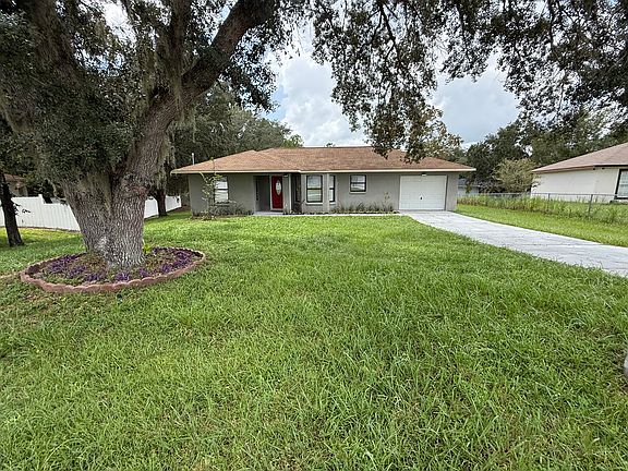 2nd image of 19 Pine Court Loop