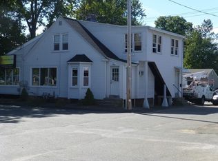 896 Prospect St, Chicopee, MA 01020