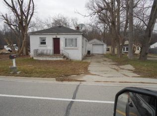 5268 Flushing Rd, Flushing, MI 48433