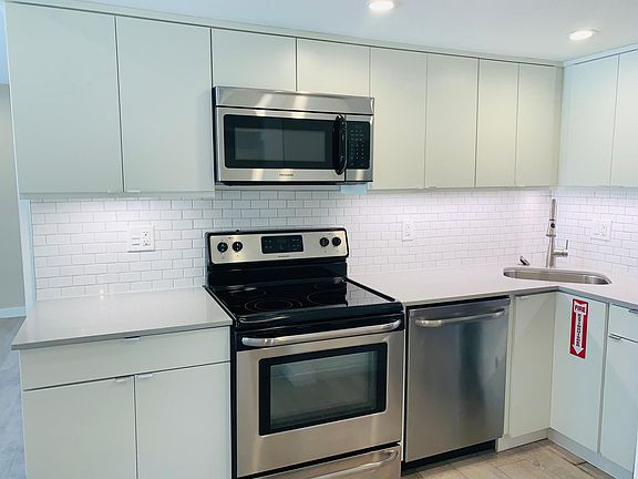 2nd image of 2412 NE 26th St #5