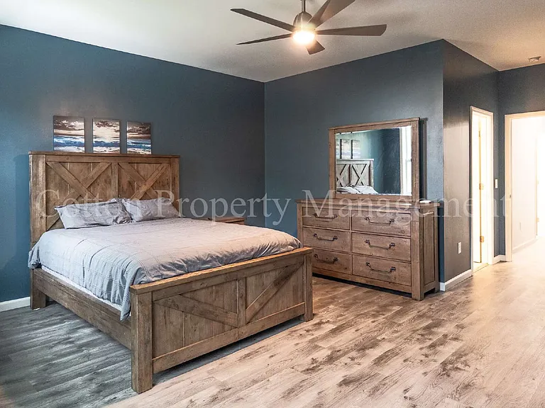 2709 Worth Dr — Photo 19