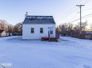 8152 Millis Rd, Shelby Township, MI 48317