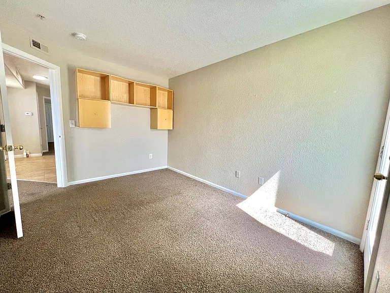 960 S Dawson Way #20 — Photo 9
