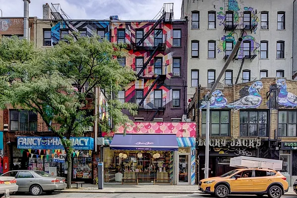 Rented by REAL New York | media 23