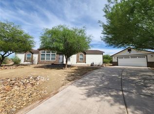 6425 W Quail Ave, Spring Valley, NV 89118