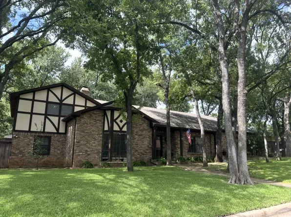304 Paloverde Ln, Fort Worth, TX 76112