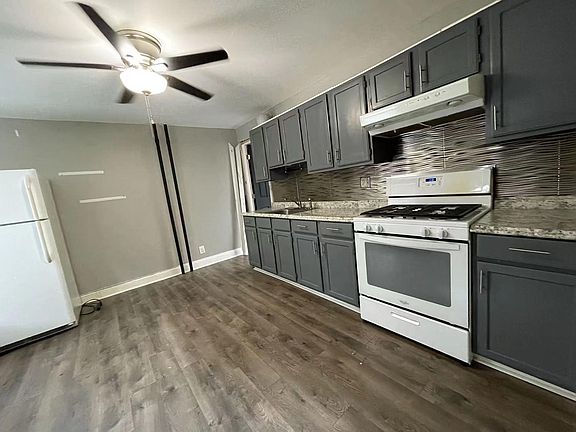 5th image of 82 De Hart Ave #1
