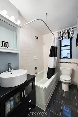 Sold by Town Residential | media 4