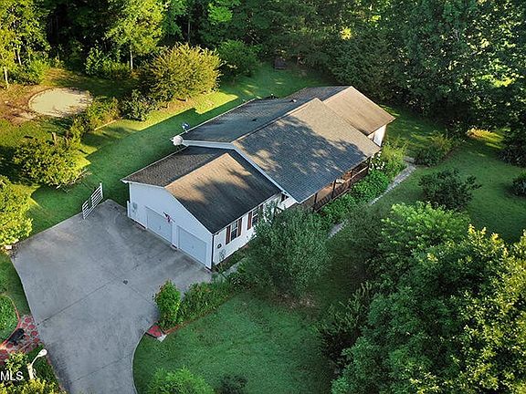5th image of 245 Sunrise Ln
