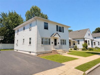 23 Iona St, Providence, RI, 02908
