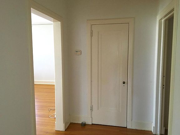 Entry foyer (DR to left)