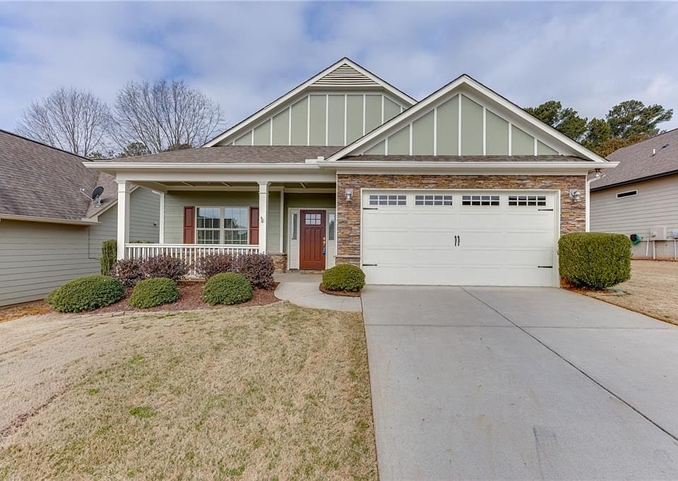 1st image of 4608 Hidden Creek Dr