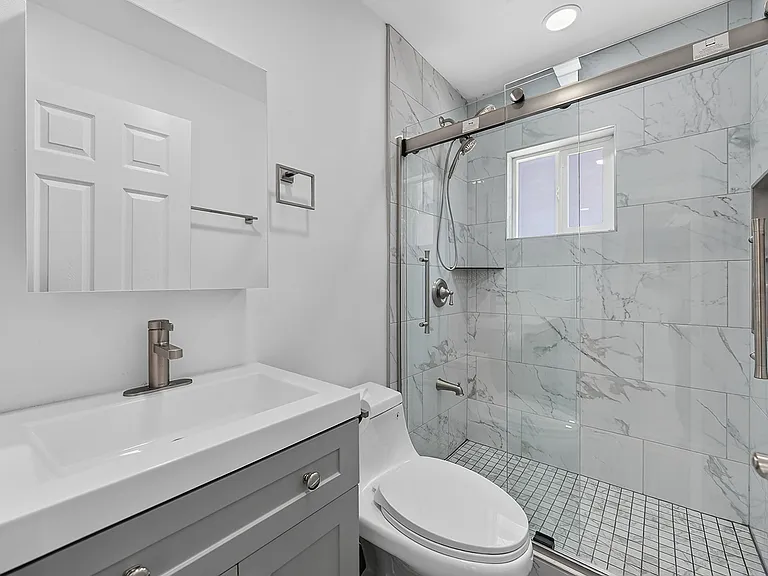 12250 Carver Ln — Photo 37