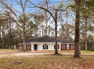 9490 Aubrey Ln, Chunchula, AL 36521