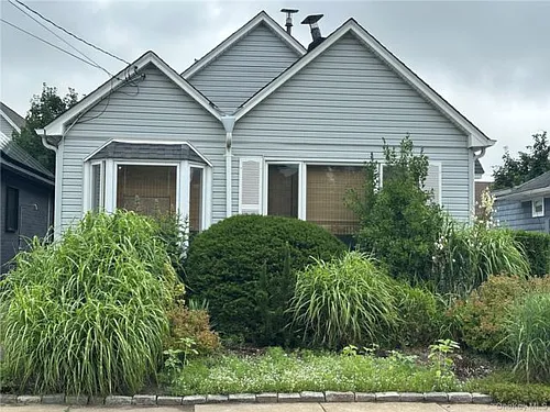 132 Coronado St Photo 1