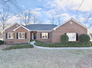 3140 Lakecrest Dr, Dacula, GA 30019