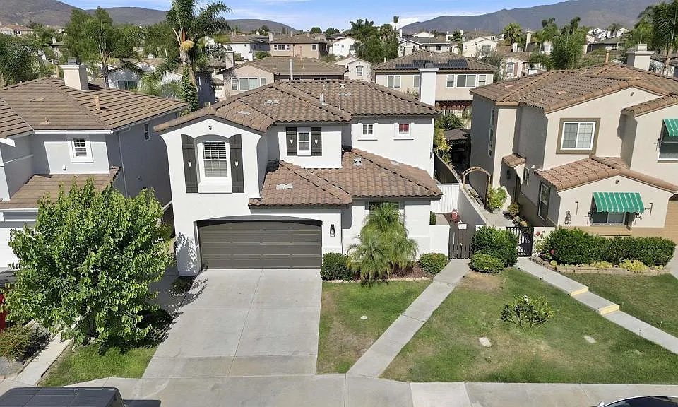 1431 Marble Canyon Way