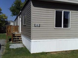 6220 17th Ave SE #40, Calgary, AB T2A 7H4