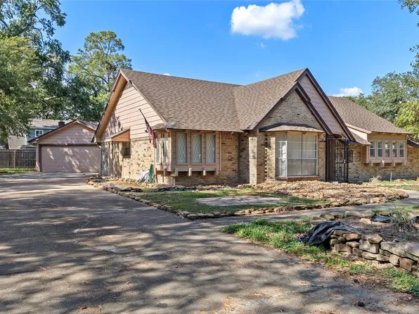 615 Turley Street, Spring, TX 77373