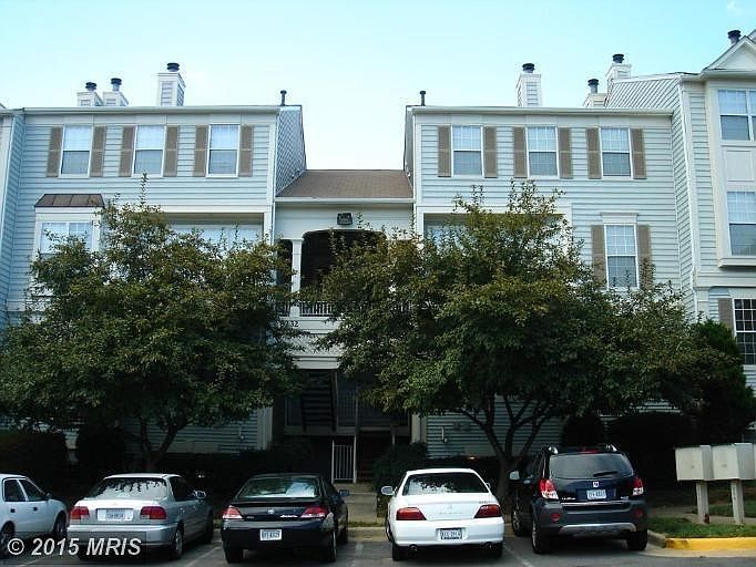 Gunston Corner exterior view