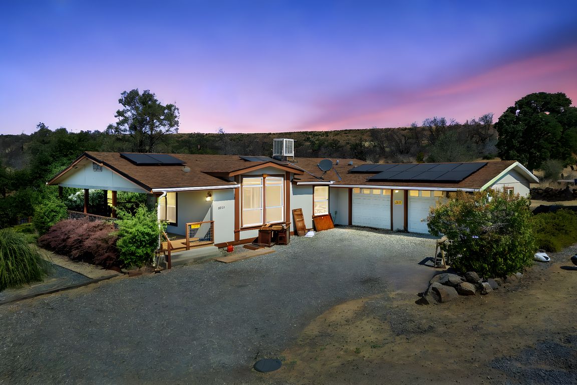 2025-07-15 - 2970 Texas Hill Rd, Placerville, CA 95667 2 03 day to dusk.jpeg