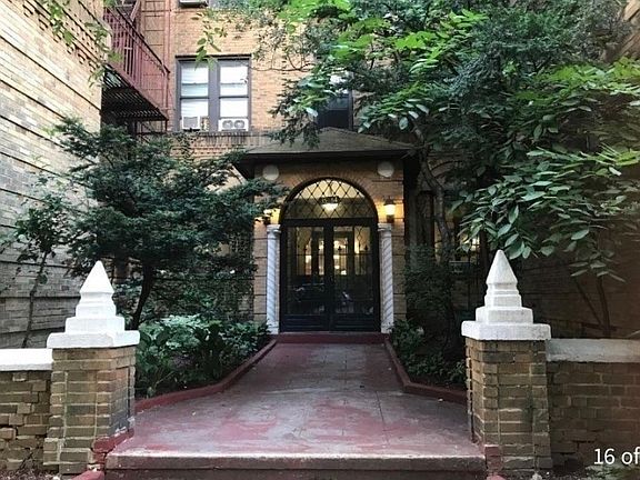 3rd image of 3563 79th St APT 3E