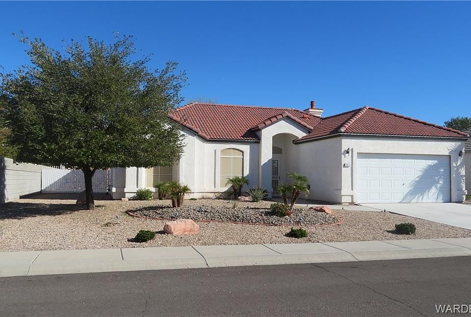 1st image of 2911 Los Pueblos Dr