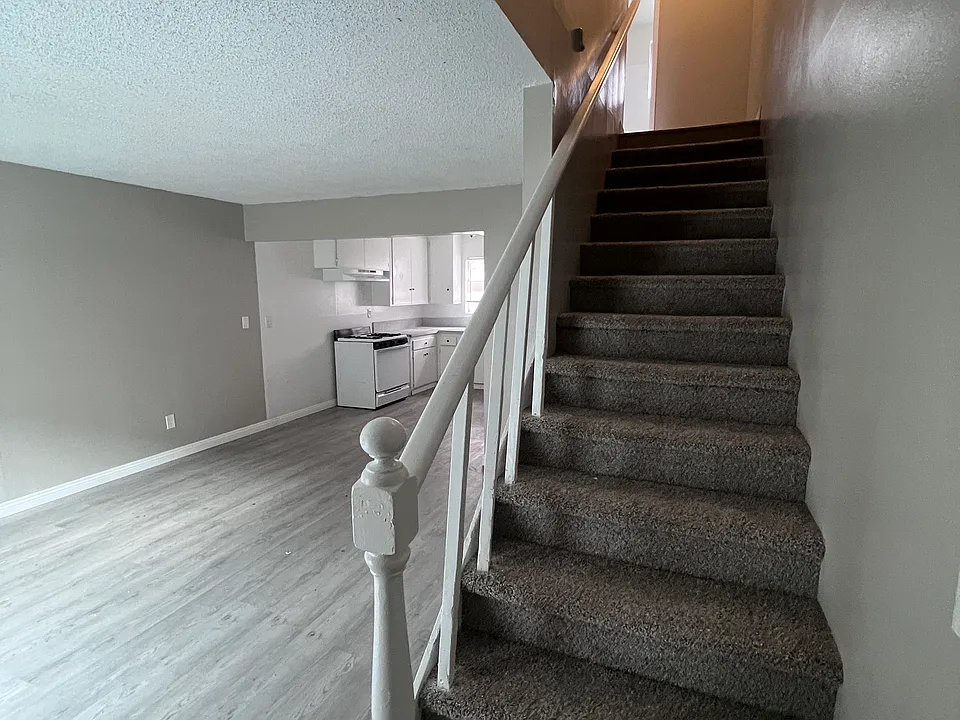 Greenwood Apartments