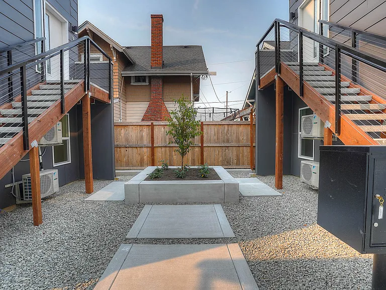 641 N. Fife St — Photo 1