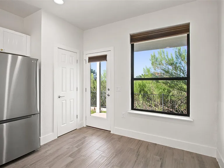 11415 Culzean Castle Dr — Photo 9