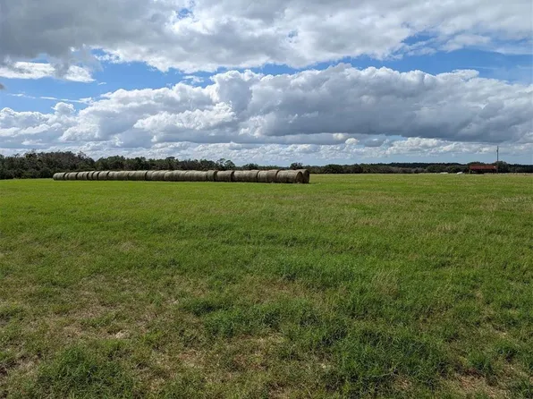 Amberlea Rd, Dade City, FL 33523