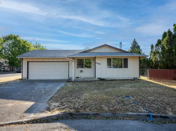 1245 N Adams St, Lafayette, OR 97127