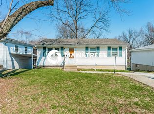 8006 NE 50th St, Kansas City, MO 64119