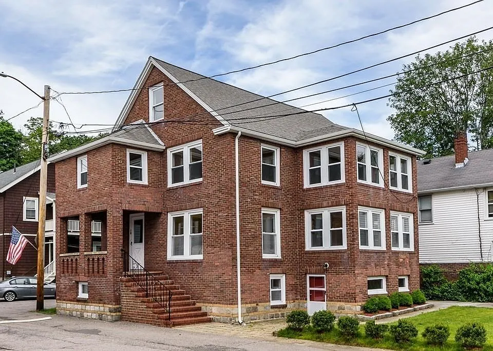 10 Nantasket Ave #1