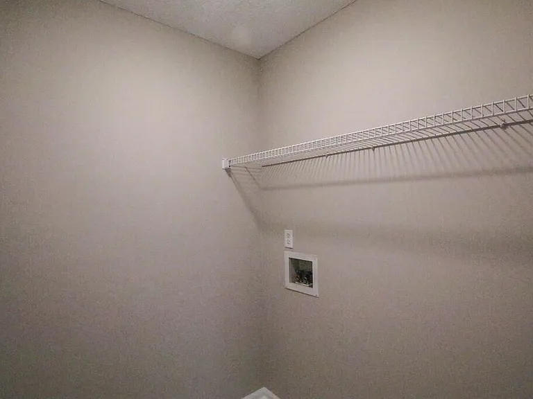 4505 Guinevere Ct — Photo 22