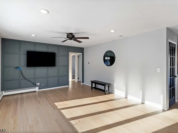 9 McKinley Pl, West Milford, NJ 07480