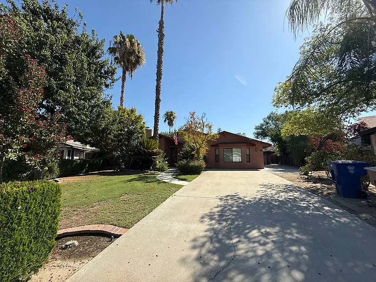 3800 Casey Ct — Photo 3