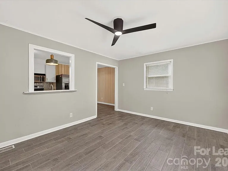 3237 Harrow Pl — Photo 16