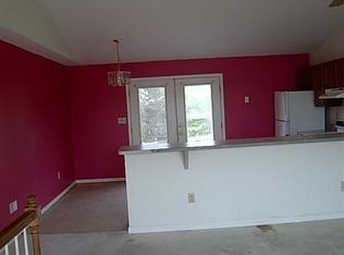 4572 Hartland Pkwy, Lexington, KY 40515