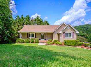 43 Wood Heights Dr, Ringgold, GA 30736