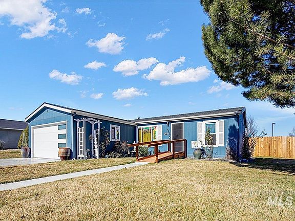 2nd image of 4009 Denton St