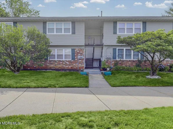 13 Delaware Court #D, Old Bridge, NJ 07747