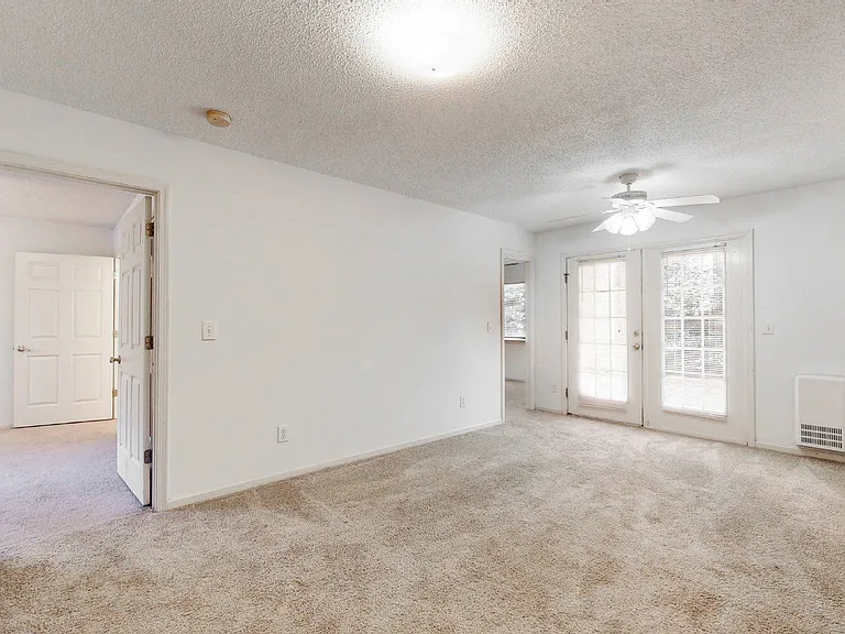 334 Brownlea Dr #6G — Photo 8